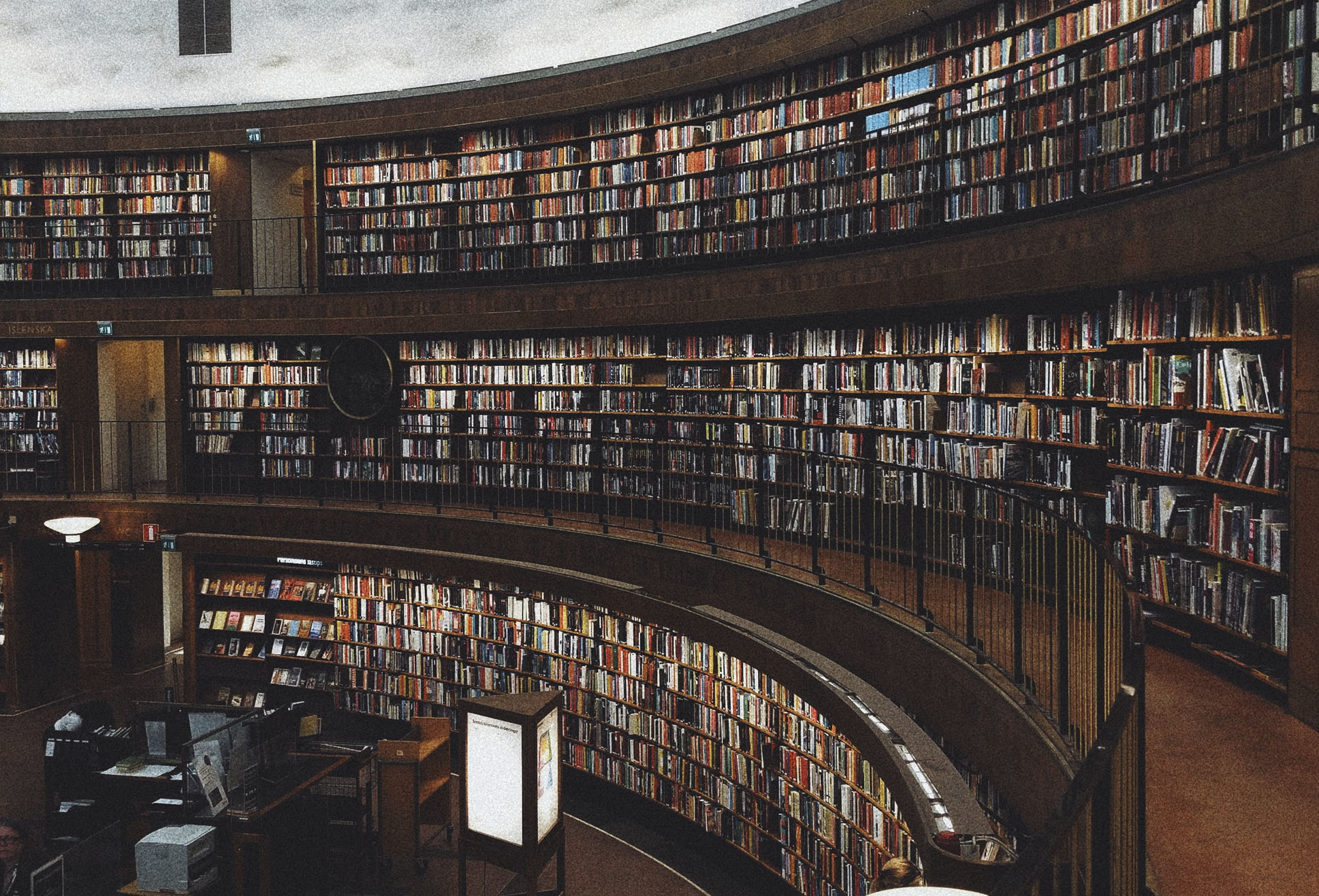 DLA online courses for International GCSE and A-Level